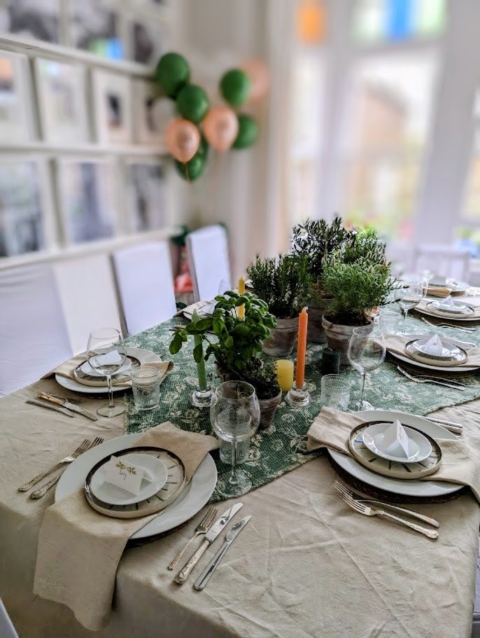 Festive decor details