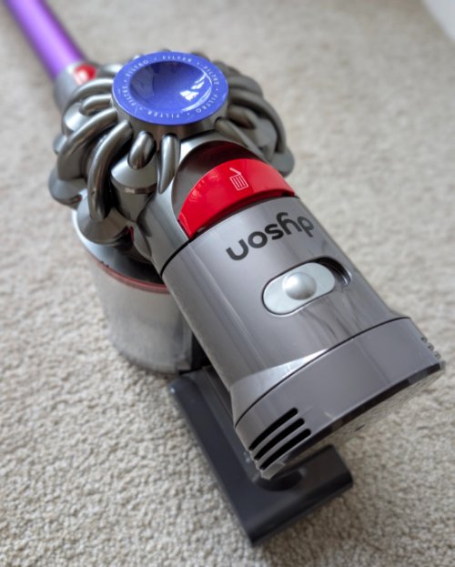 Dyson Animal V7 1a
